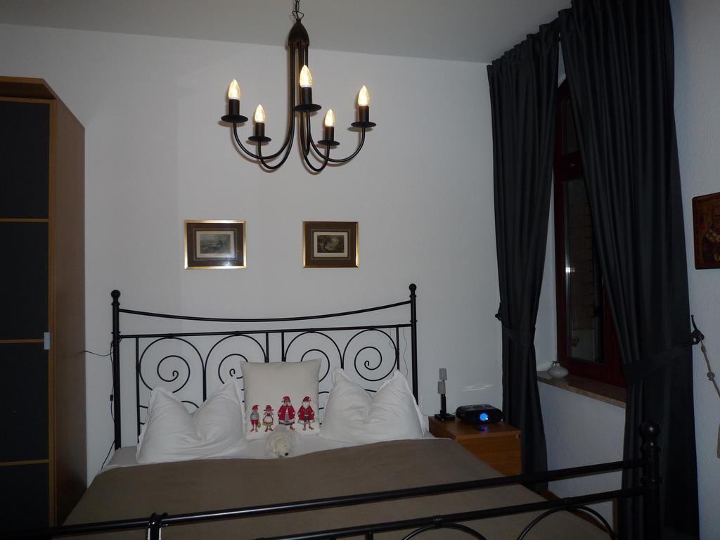 Ferienwohnung Villa Fiedler Drezda Szoba fotó